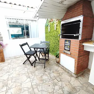 Linda Casa Em Ossos 70 M Da Búzios